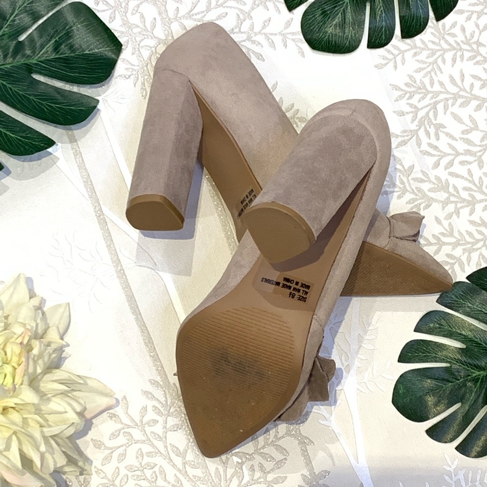 Quipid Faux Suede Ruffle Size 8.5 - Picture 5 of 6